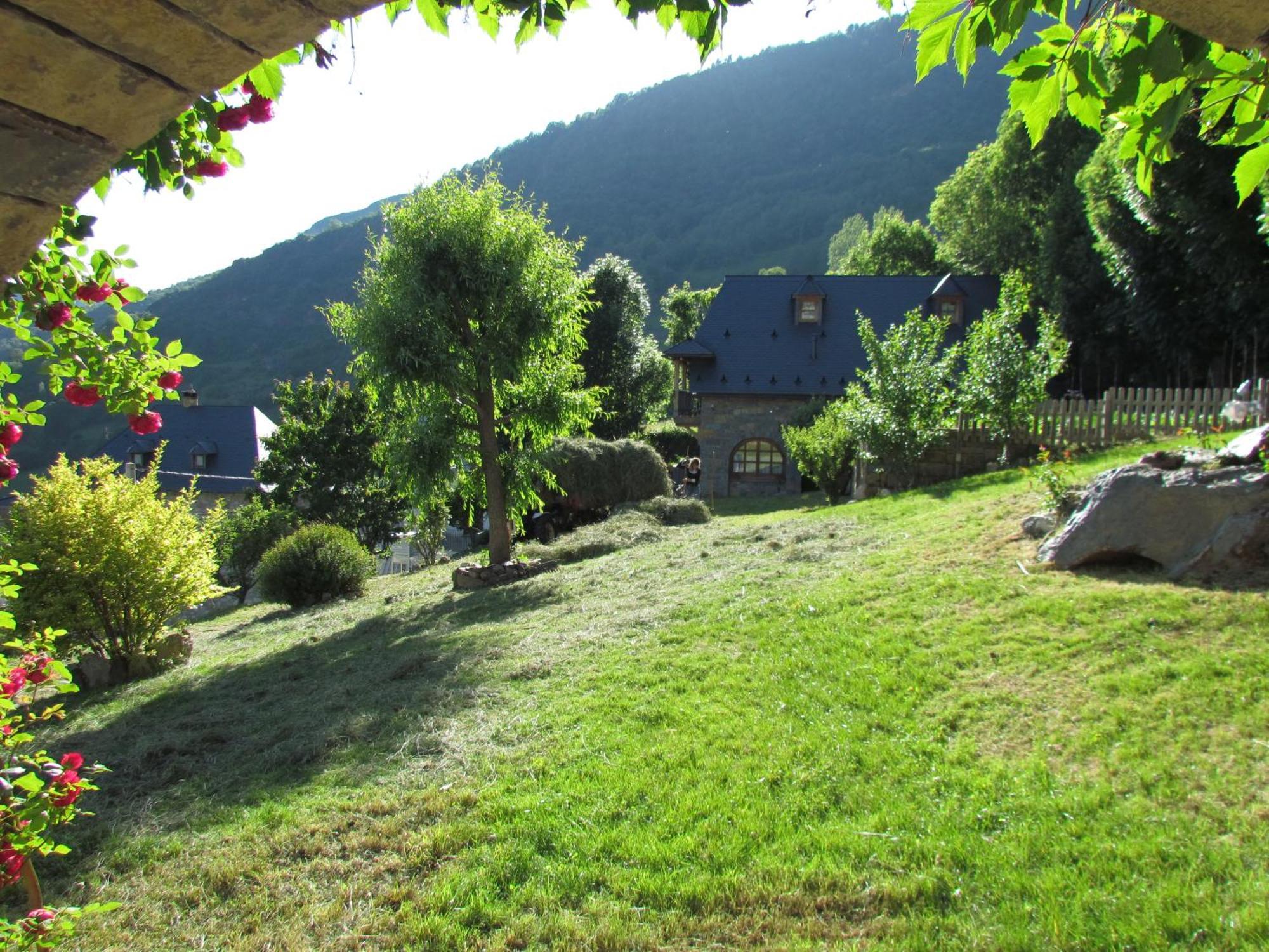 Casa Rural Fontamil Gistaín Esterno foto