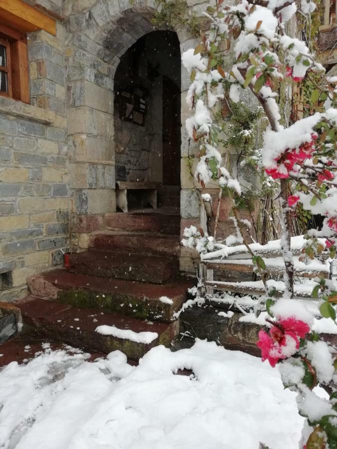 Casa Rural Fontamil Gistaín Esterno foto
